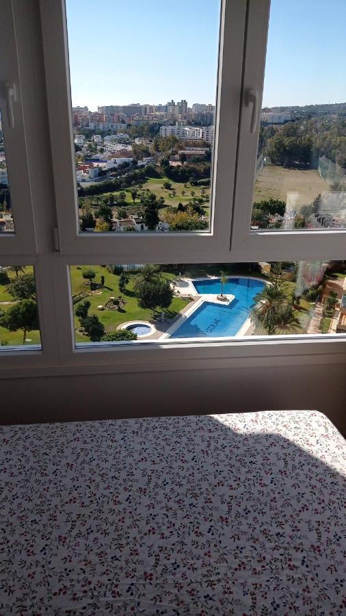 Estudio En La Colina Zona Playamar Torremolinos Exteriör bild