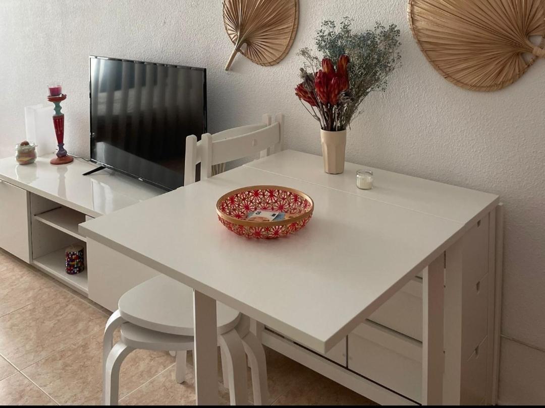 Estudio En La Colina Zona Playamar Torremolinos Exteriör bild